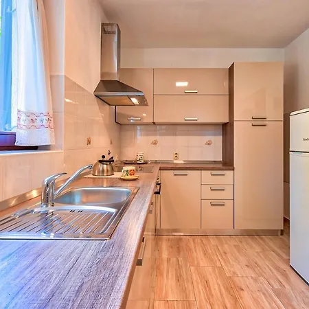 Apartmán Iby Pula